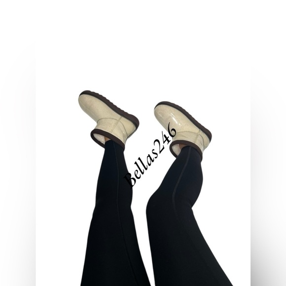 UGG By Koolaburra Clear Mini Boot - Picture 4 of 13